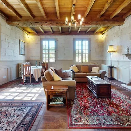 La Maison Du Senechal: Impressionant, Luxueux! * Bourdeilles